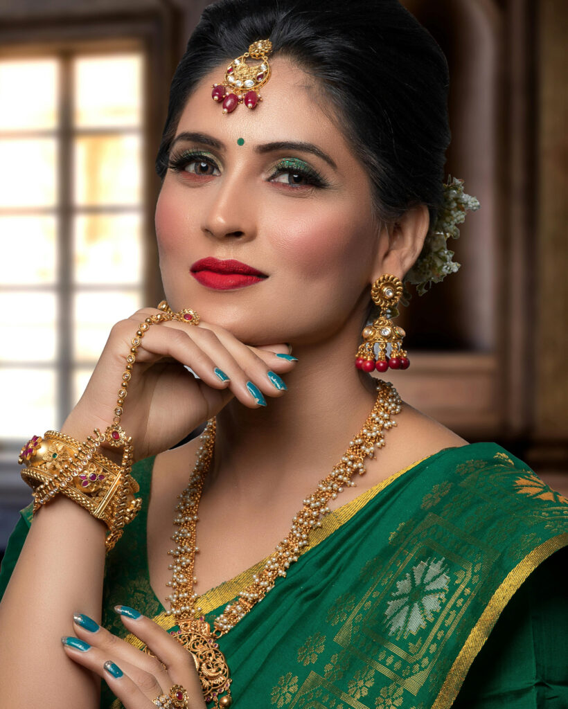 HD Makeup vs Normal Makeup: Which Is the Best? (Full Comparison Guide)